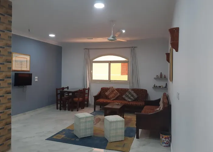 German Dolphin Apartment El Qoseir