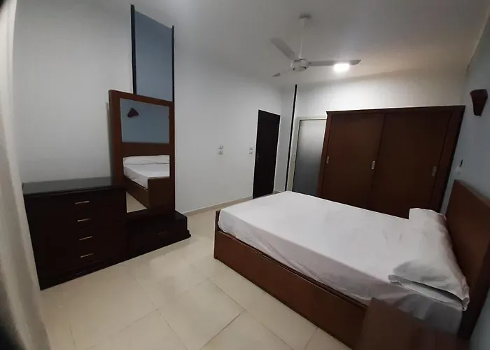 German Dolphin Apartment El Qoseir
