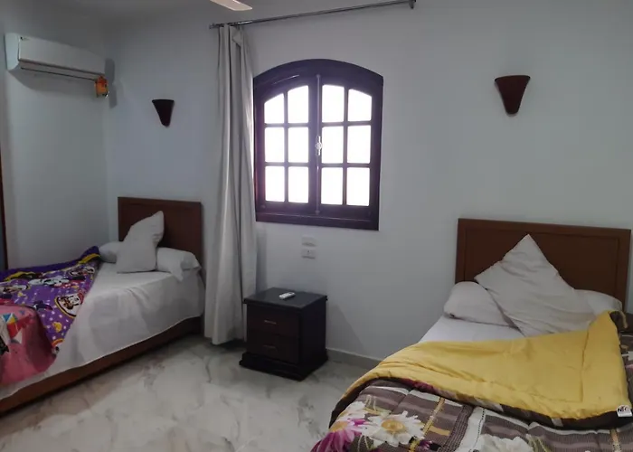 Apartment German Dolphin El Qoseir