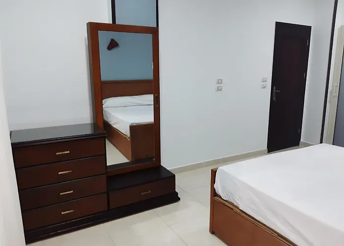 German Dolphin Apartment El Qoseir