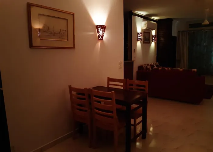 German Dolphin Apartment *