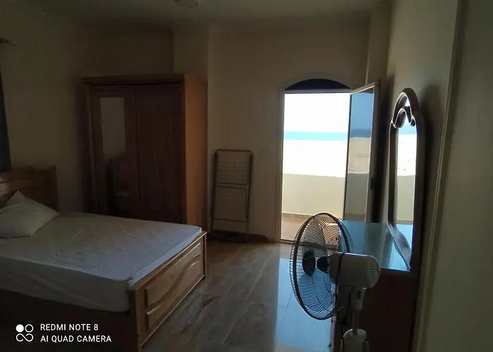 German Dolphin Apartment El Qoseir